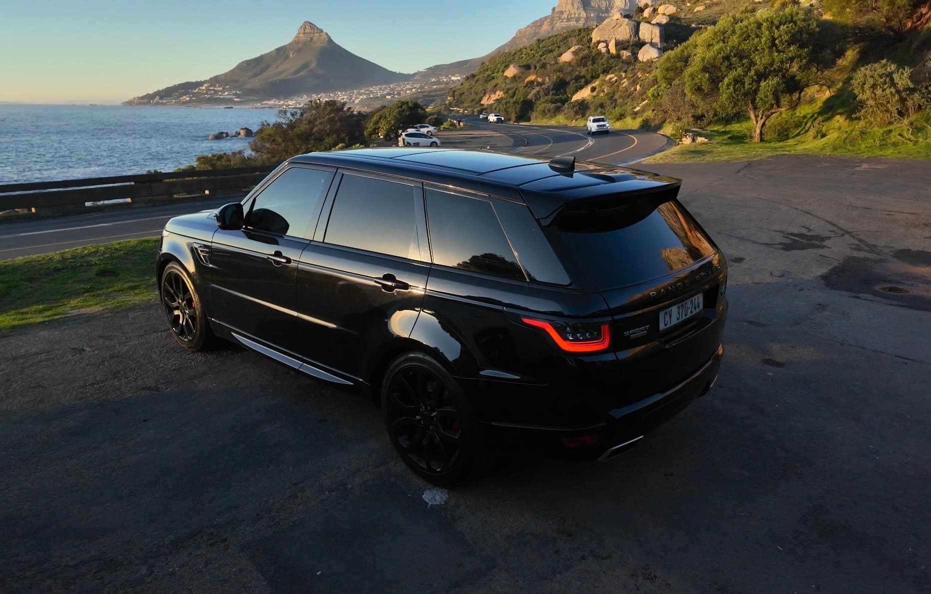Range Rover Sport available for Cape Winelands Private Tour | Stellenbosch & Franschhoek